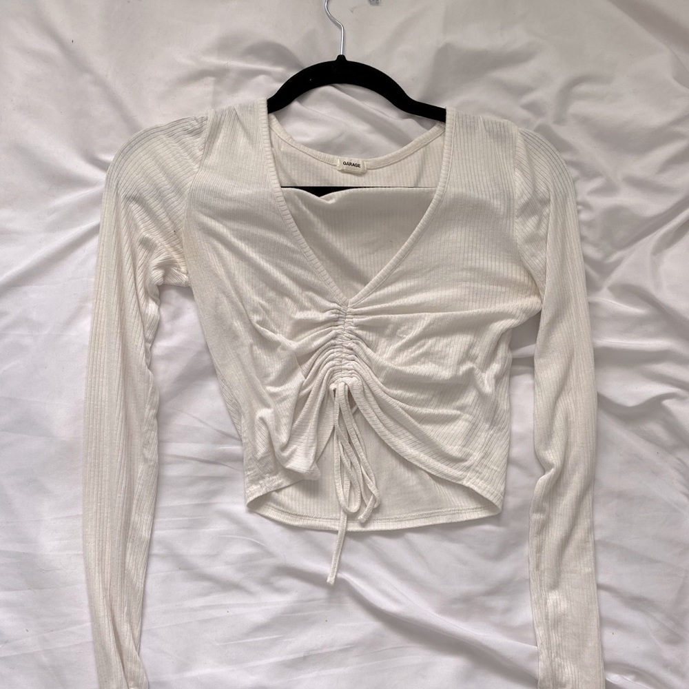 V neck Garage string long sleeve crop top